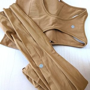 Lululemon leggings + bra set